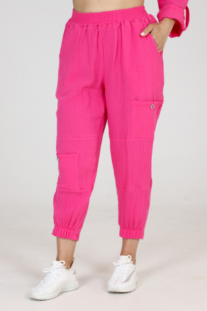 ee695ea7-729e-42da-847d-adcb78e197b2